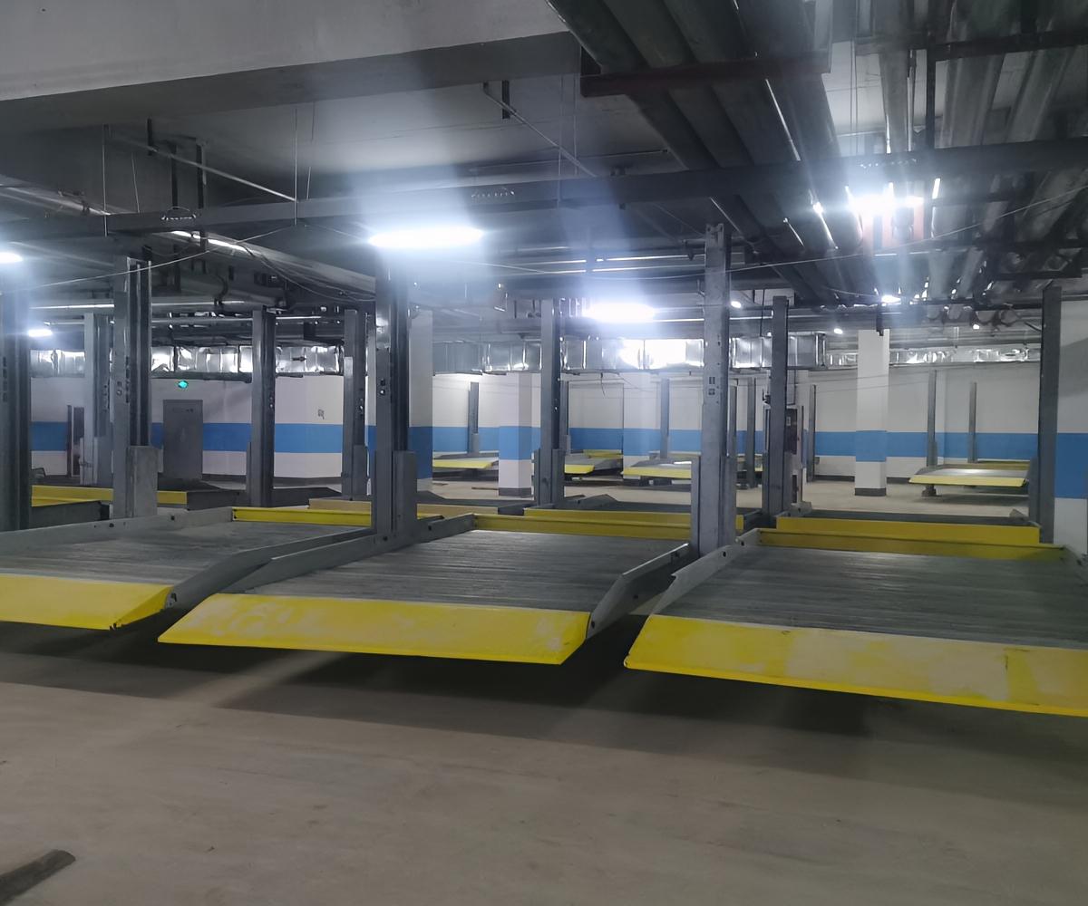 渠縣立體車位租賃：旋轉(zhuǎn)機(jī)械停車庫(kù)的驗(yàn)收標(biāo)準(zhǔn)與注意事項(xiàng)